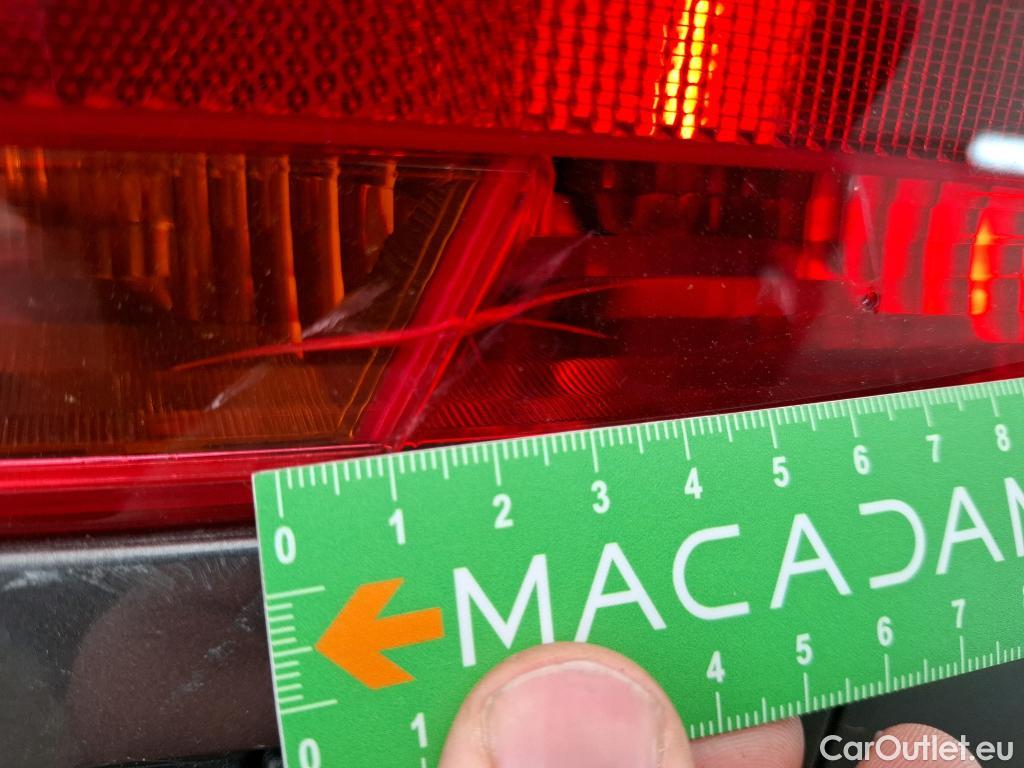  DS  DS7 DS DS 7 / 2022 / 5P / SUV E-TENSE 225 PERFORMANCE LINE + #8