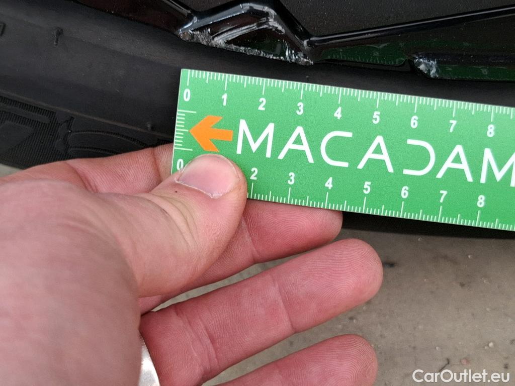  DS  DS7 DS DS 7 / 2022 / 5P / SUV E-TENSE 225 PERFORMANCE LINE + #31