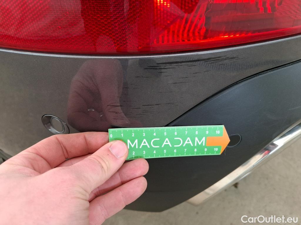  DS  DS7 DS DS 7 / 2022 / 5P / SUV E-TENSE 225 PERFORMANCE LINE + #6