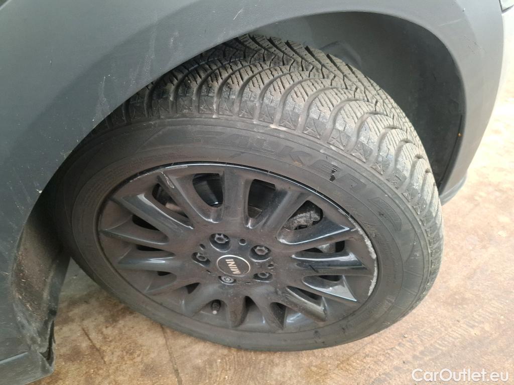  Mini  Mini   / 2021 / 3P / Berline Cooper Edition Camden 136 ch BVA7 #14