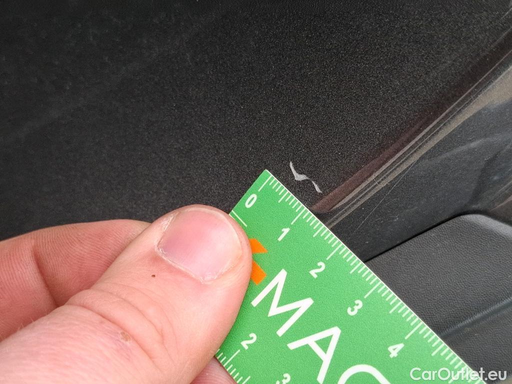  DS  DS7 DS DS 7 / 2022 / 5P / SUV E-TENSE 225 PERFORMANCE LINE + #18