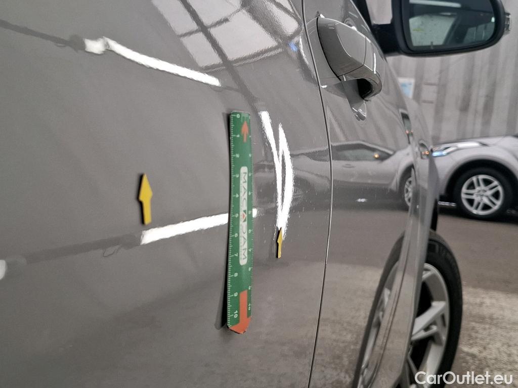  Hyundai  Konna HYUNDAI Kona / 2020 / 5P / SUV 1.0 T-GDI 120 MHEV 48V INTUITIVE #3