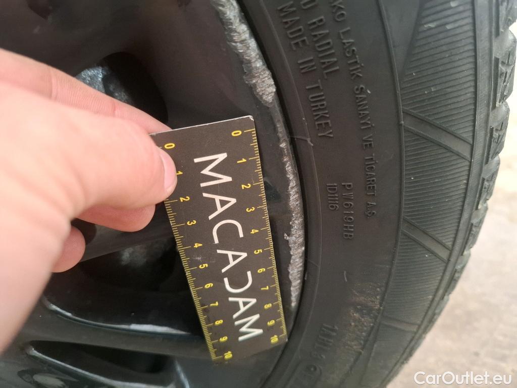  Mini  Mini   / 2021 / 3P / Berline Cooper Edition Camden 136 ch BVA7 #12