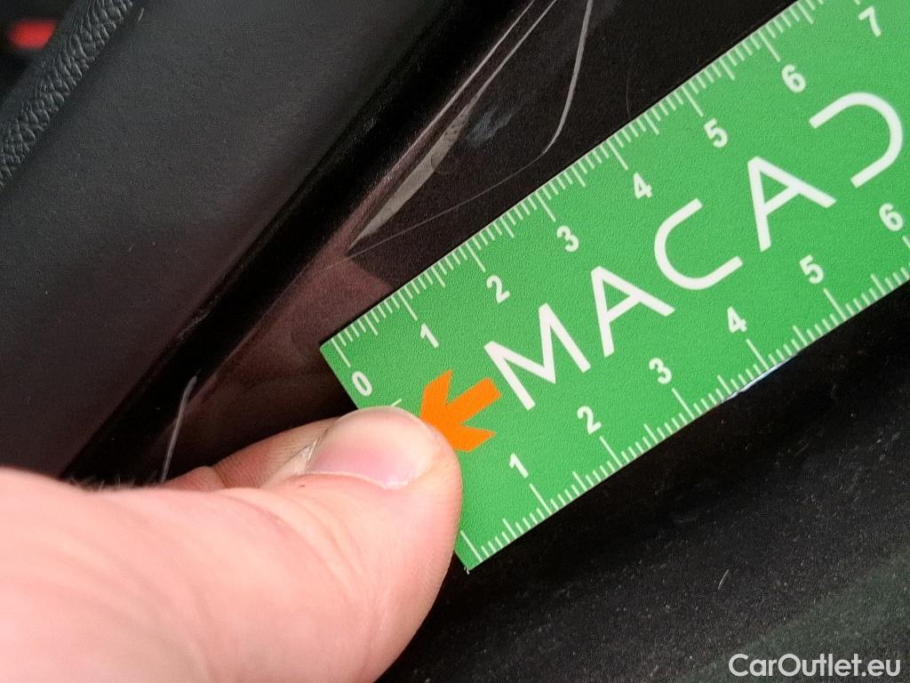  DS  DS7 DS DS 7 / 2022 / 5P / SUV E-TENSE 225 PERFORMANCE LINE + #17