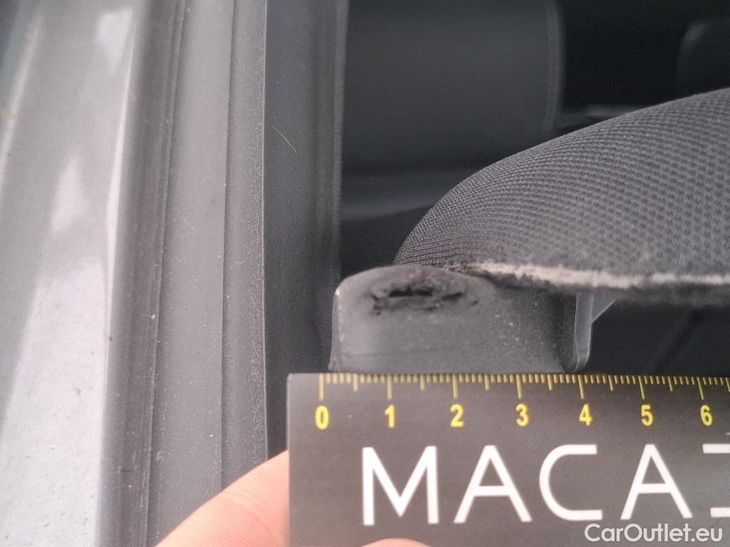  Mercedes  GLA MERCEDES-BENZ  / 2020 / 5P / SUV 1.3  250 e BUSINESS LINE DCT #53