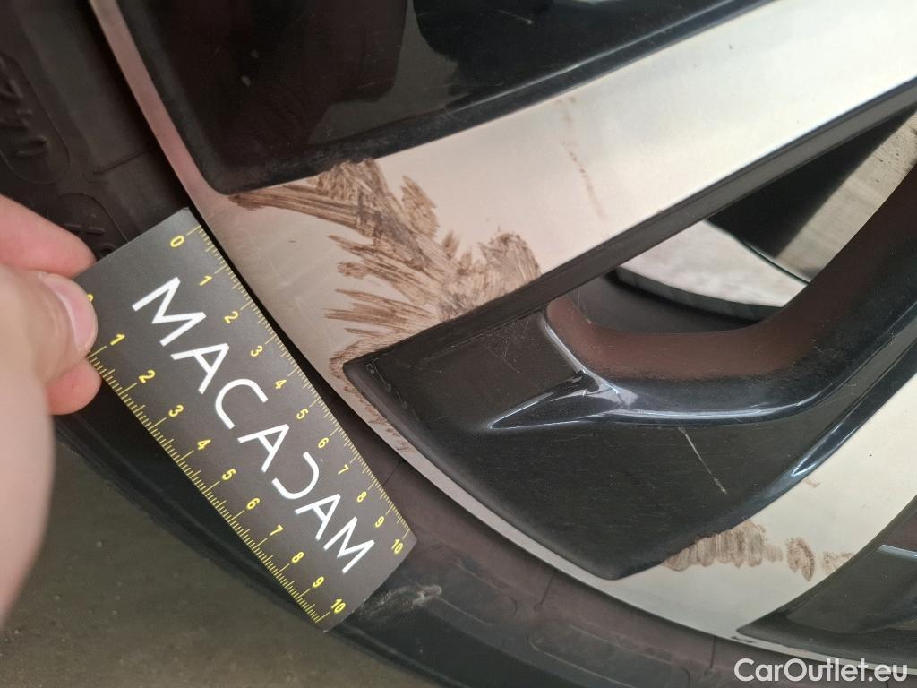  Mercedes  GLA MERCEDES-BENZ  / 2020 / 5P / SUV 1.3  250 e BUSINESS LINE DCT #26