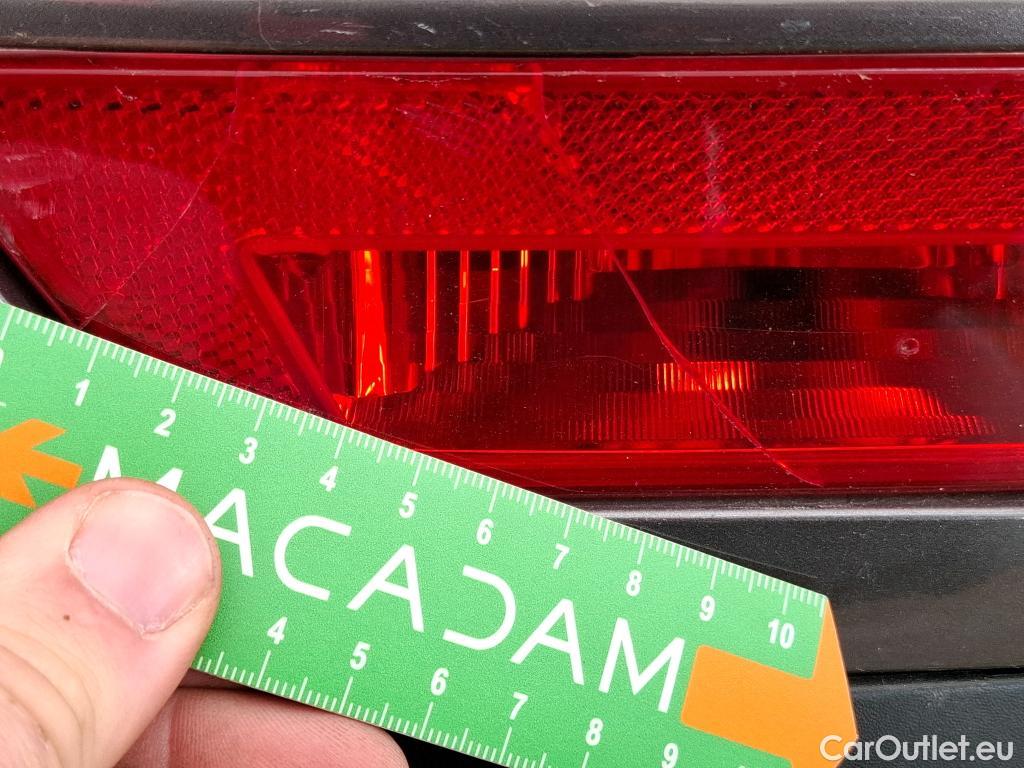  DS  DS7 DS DS 7 / 2022 / 5P / SUV E-TENSE 225 PERFORMANCE LINE + #10