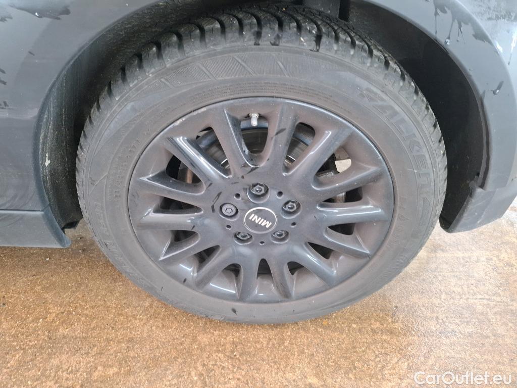  Mini  Mini   / 2021 / 3P / Berline Cooper Edition Camden 136 ch BVA7 #20