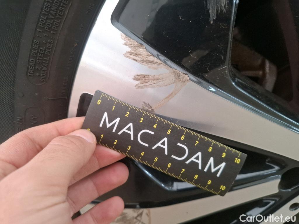  Mercedes  GLA MERCEDES-BENZ  / 2020 / 5P / SUV 1.3  250 e BUSINESS LINE DCT #12