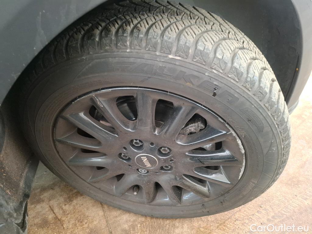  Mini  Mini   / 2021 / 3P / Berline Cooper Edition Camden 136 ch BVA7 #15