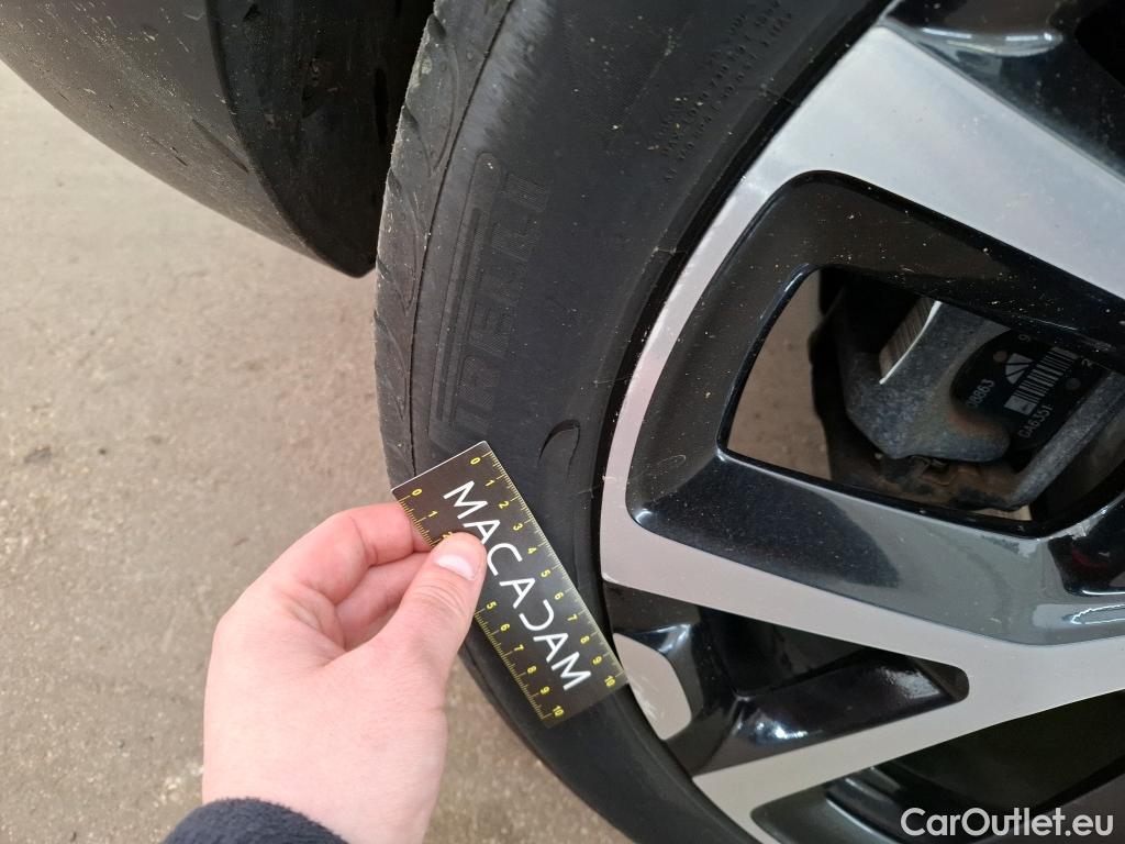  Citroen  C5  Aircross Shine 1.6 PureTech 180CV BVA8 E6dT #10