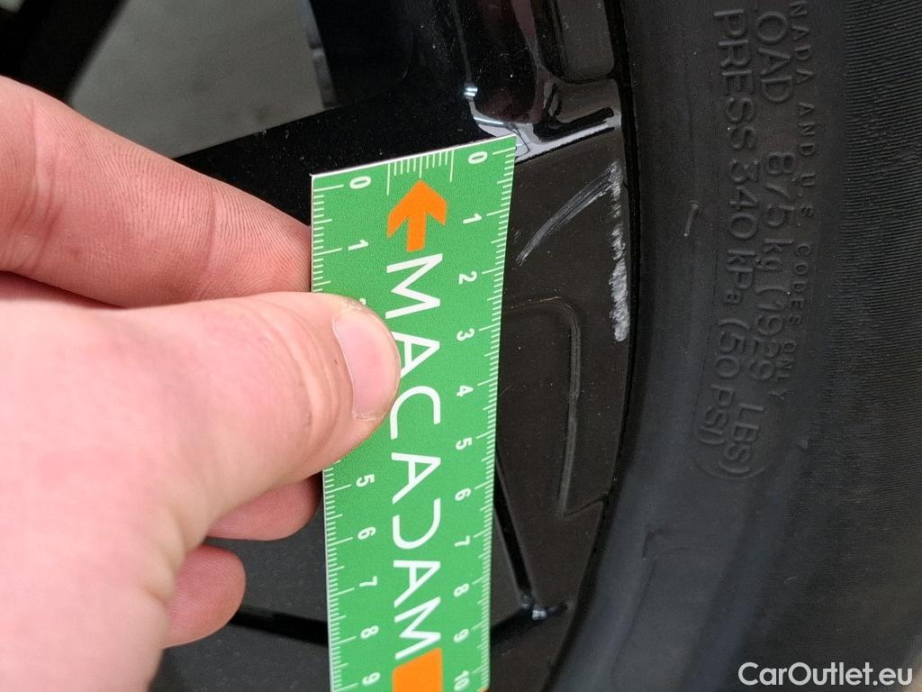  DS  DS7 DS DS 7 / 2022 / 5P / SUV E-TENSE 225 PERFORMANCE LINE + #30