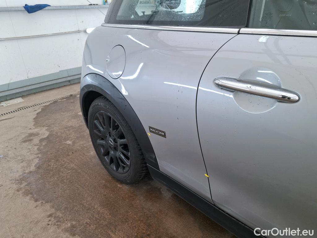  Mini  Mini   / 2021 / 3P / Berline Cooper Edition Camden 136 ch BVA7 #1