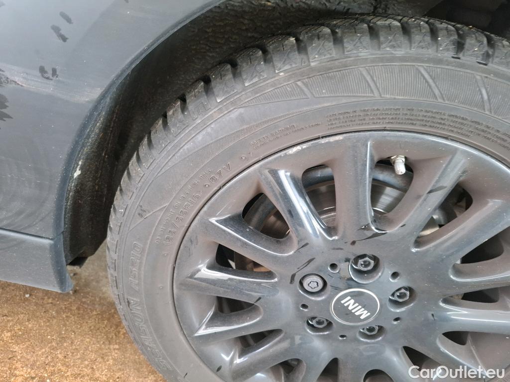  Mini  Mini   / 2021 / 3P / Berline Cooper Edition Camden 136 ch BVA7 #24