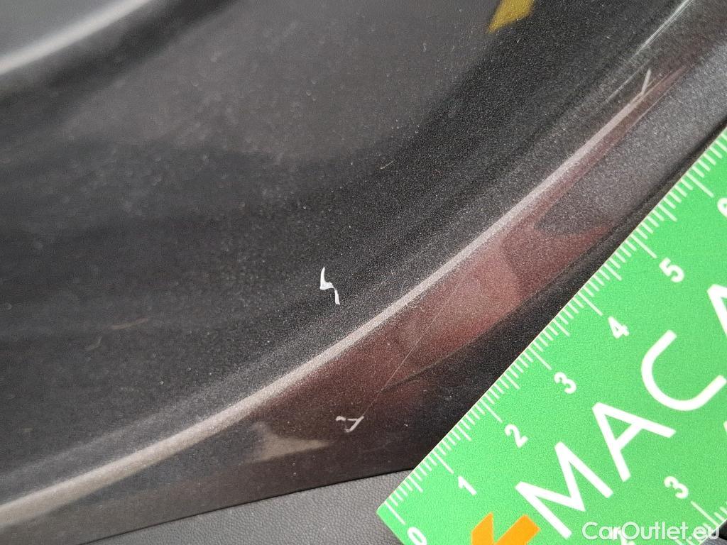  DS  DS7 DS DS 7 / 2022 / 5P / SUV E-TENSE 225 PERFORMANCE LINE + #19