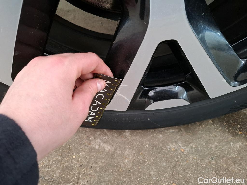  Citroen  C5  Aircross Shine 1.6 PureTech 180CV BVA8 E6dT #16