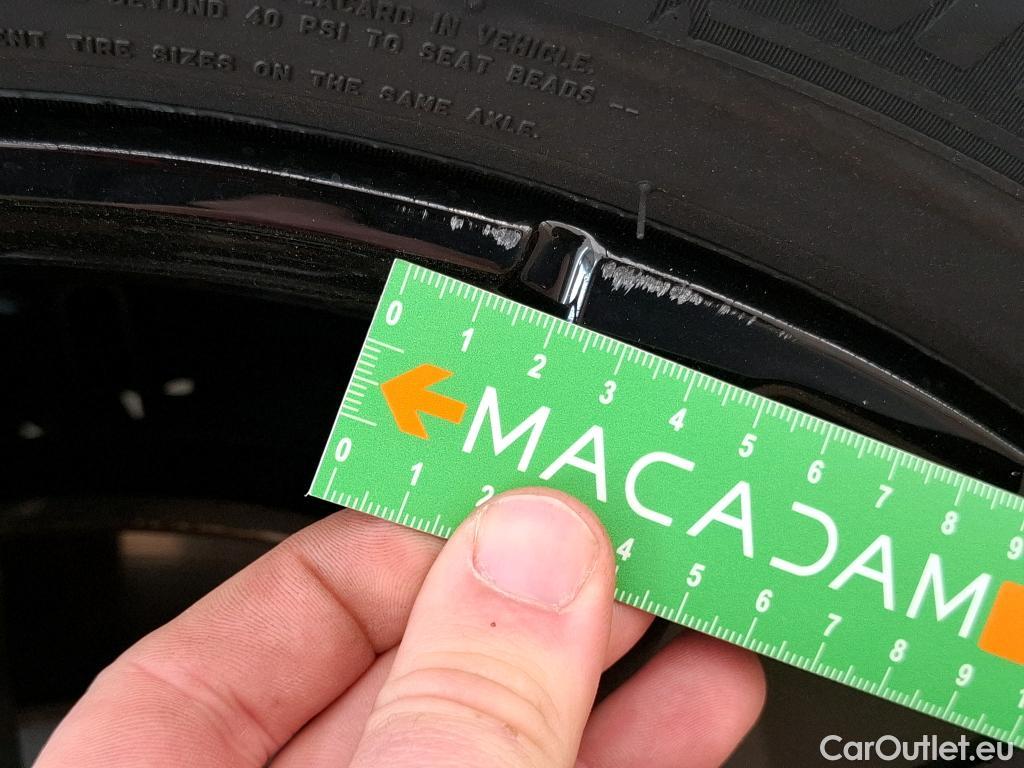  DS  DS7 DS DS 7 / 2022 / 5P / SUV E-TENSE 225 PERFORMANCE LINE + #29