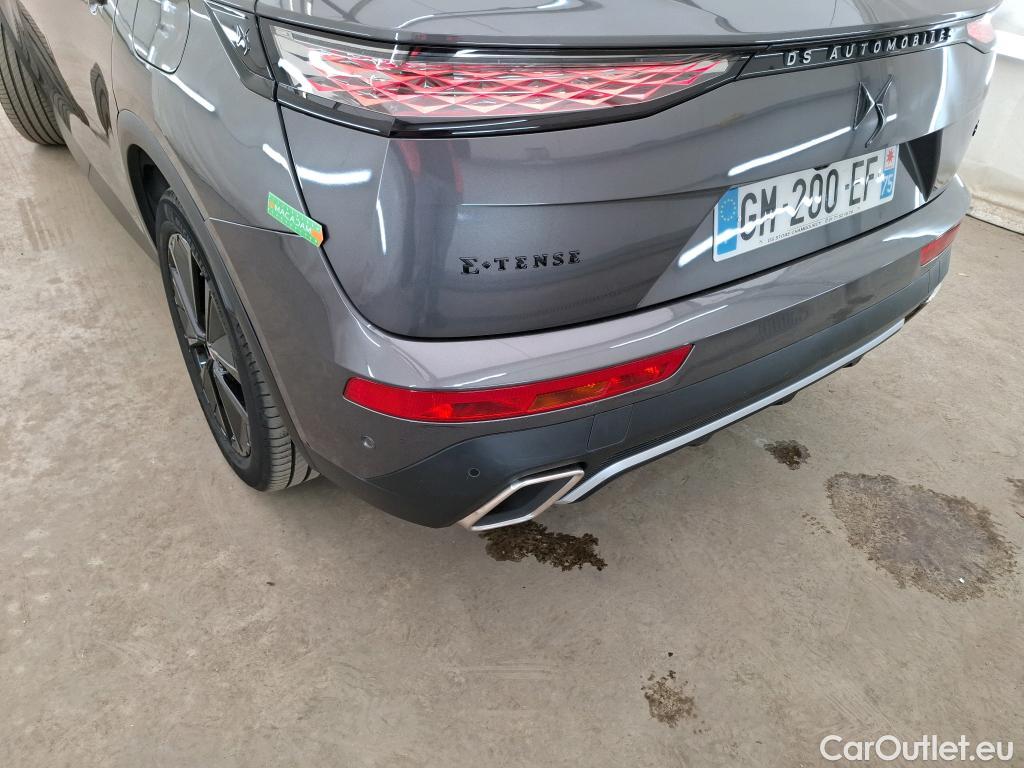  DS  DS7 DS DS 7 / 2022 / 5P / SUV E-TENSE 225 PERFORMANCE LINE + #5