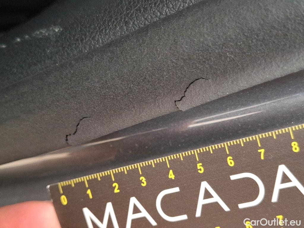  Mercedes  B-Klasse MERCEDES-BENZ Classe B / 2019 / 5P / monospace B 180 d Business Line Edition BA8 #16