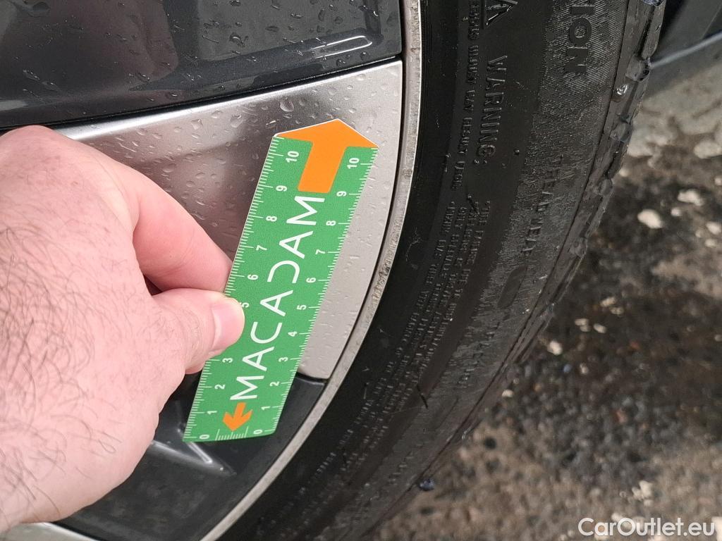  Tesla  Model Y TESLA  2020 5P SUV Grand Autonomie Dual Motor AWD #7