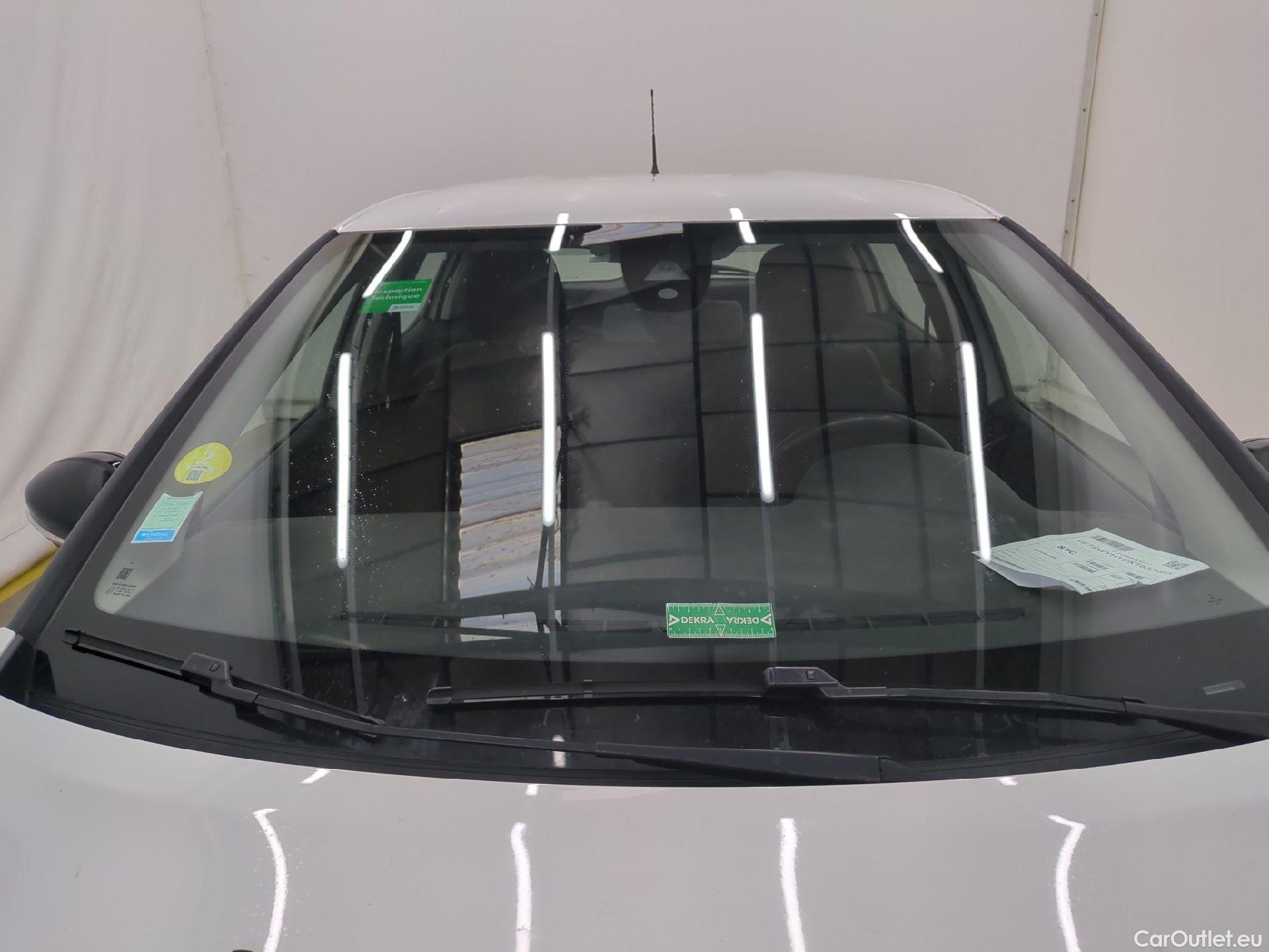  Citroen  C3  Société Feel 1.5 BlueHDI 100CV BVM5 E6dT #43