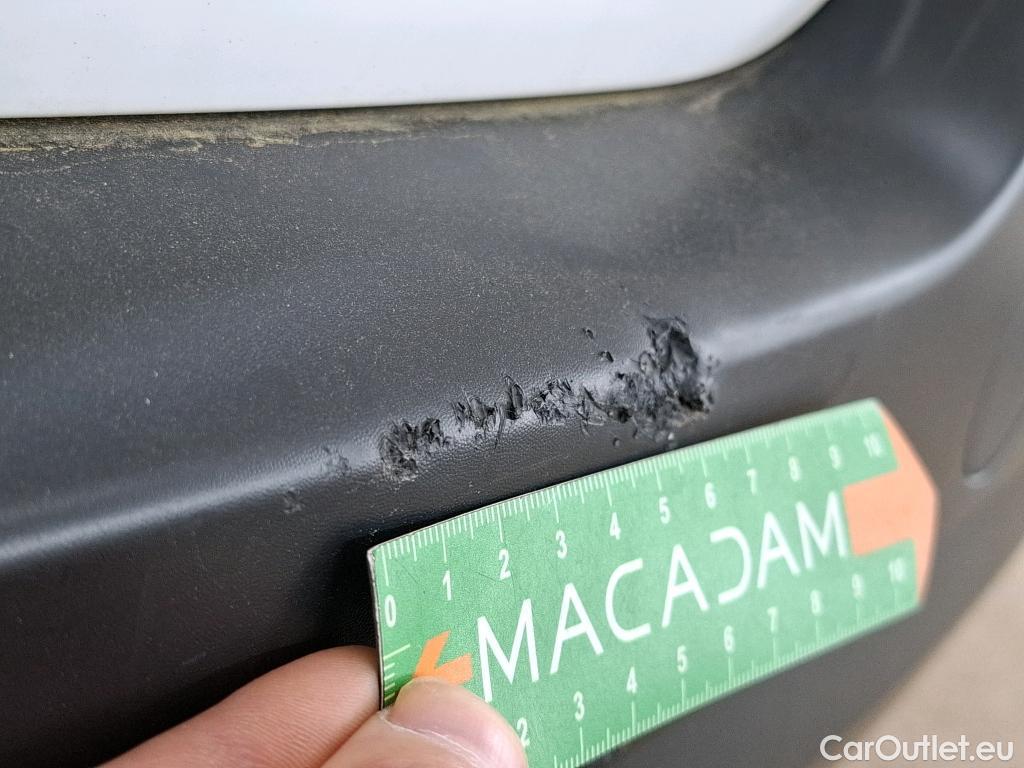  Citroen  C3  Shine Business 1.2 PureTech 110CV BVM6 E6d #7