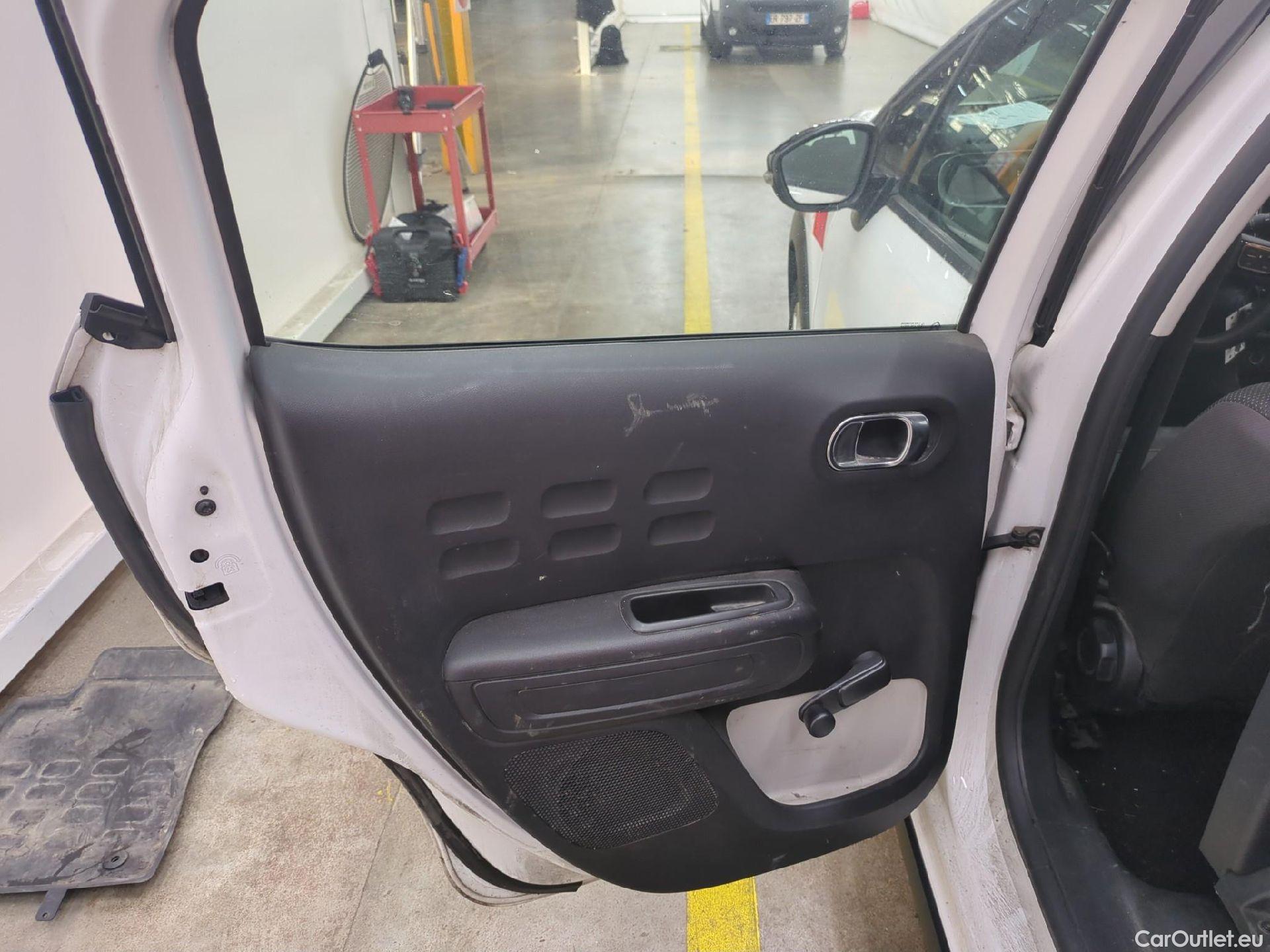  Citroen  C3  Société Feel 1.5 BlueHDI 100CV BVM5 E6dT #3