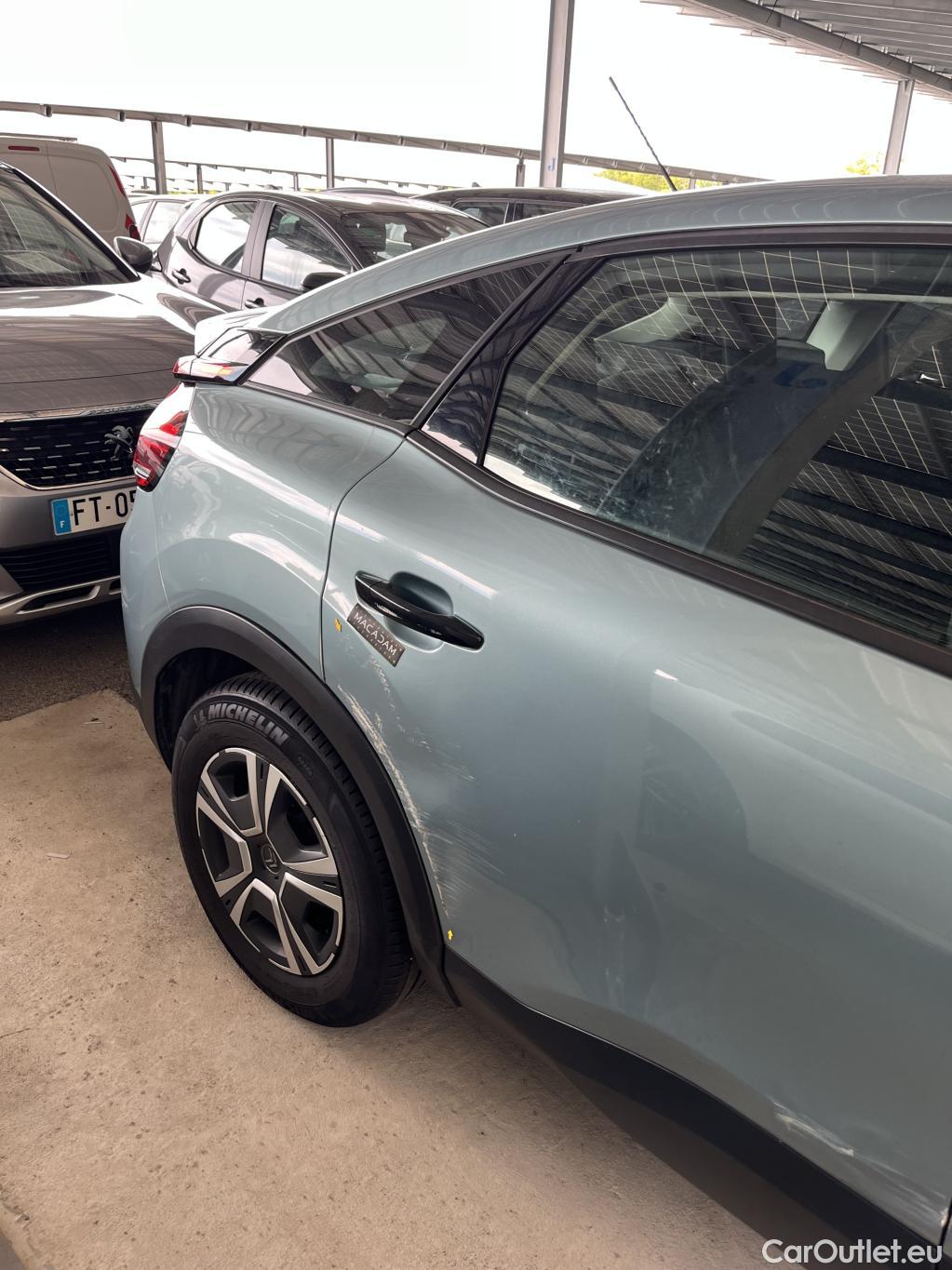  Citroen  C4 CITROEN  / 2020 / 5P / Berline PureTech 100 BVM6 Live Pack Business (Ex F403) #19