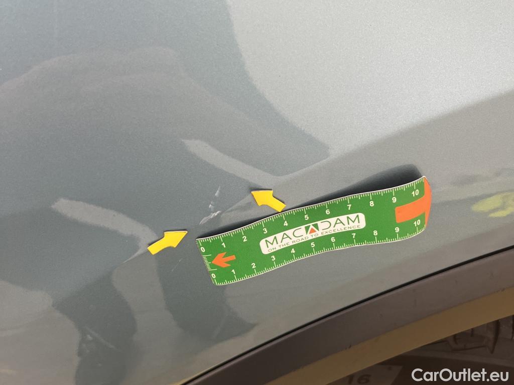  Citroen  C4 CITROEN  / 2020 / 5P / Berline PureTech 100 BVM6 Live Pack Business (Ex F403) #75