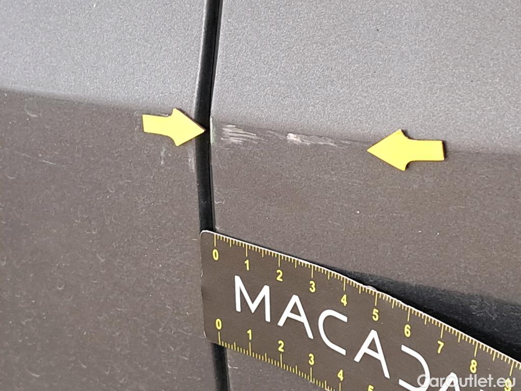  Citroen  DS3 3 Crossback Business 1.2 PureTech 130CV BVA8 E6d #36