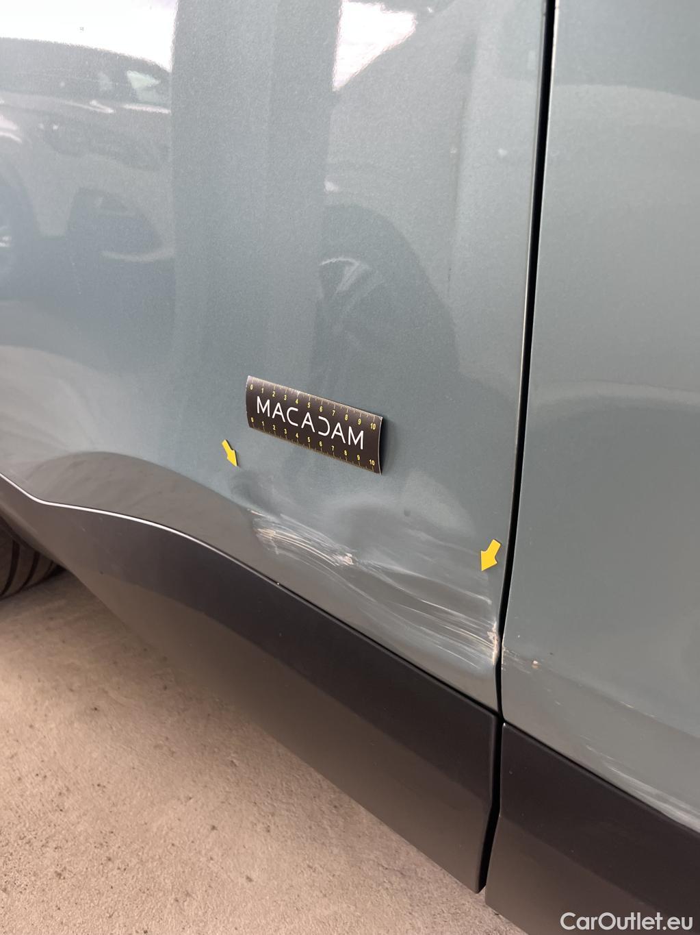  Citroen  C4 CITROEN  / 2020 / 5P / Berline PureTech 100 BVM6 Live Pack Business (Ex F403) #17