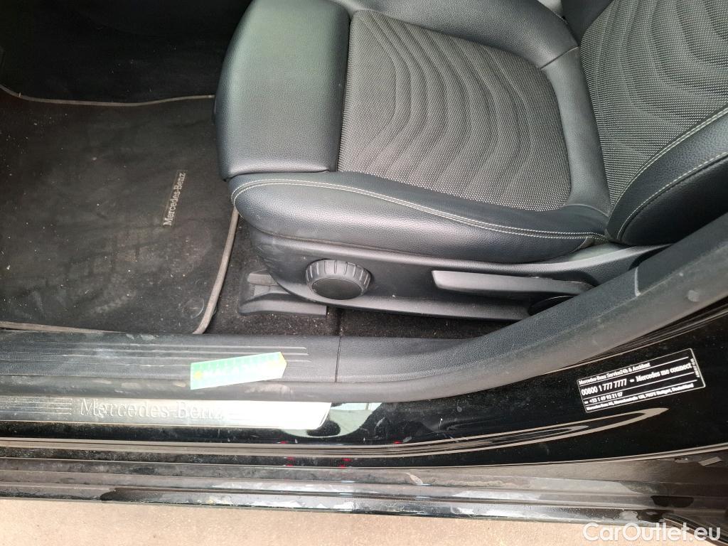  Mercedes  A-Klasse MERCEDES-BENZ Classe A Compact / 2018 / 5P / Berline A 180 d Business Line BVA #14