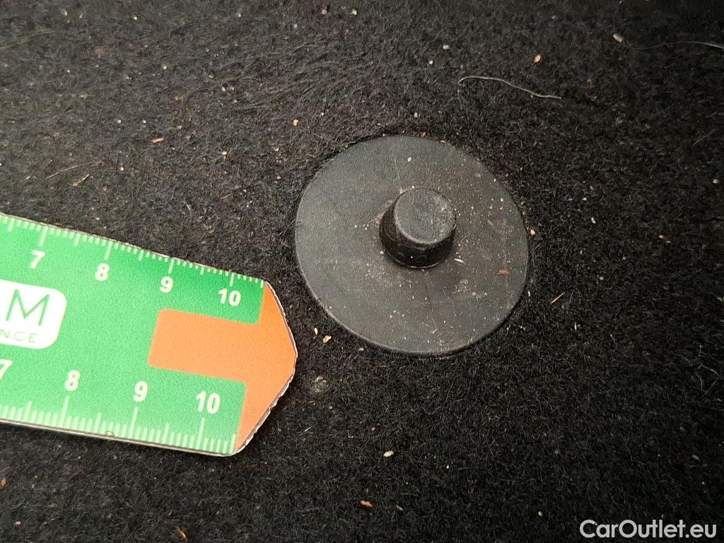  Citroen  C3  Société Feel Nav 1.2 PureTech 80CV BVM5 E6 #12