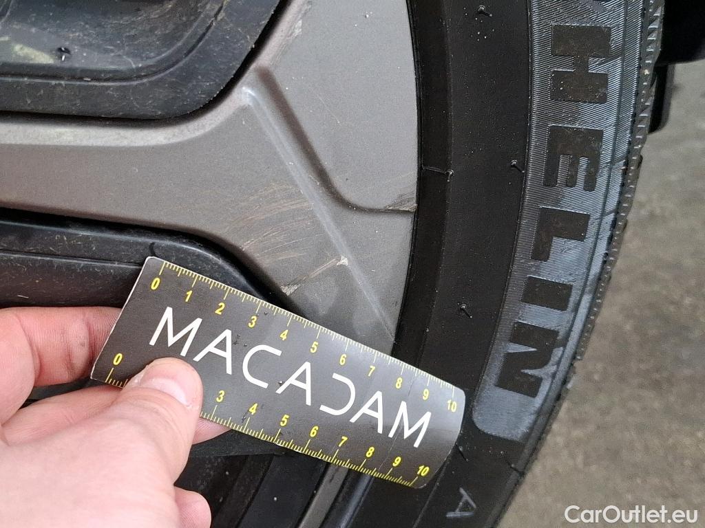  Citroen  C4 CITROEN  X / 2022 / 4P / Berline PureTech 130 S&S EAT8 Feel Pack #19