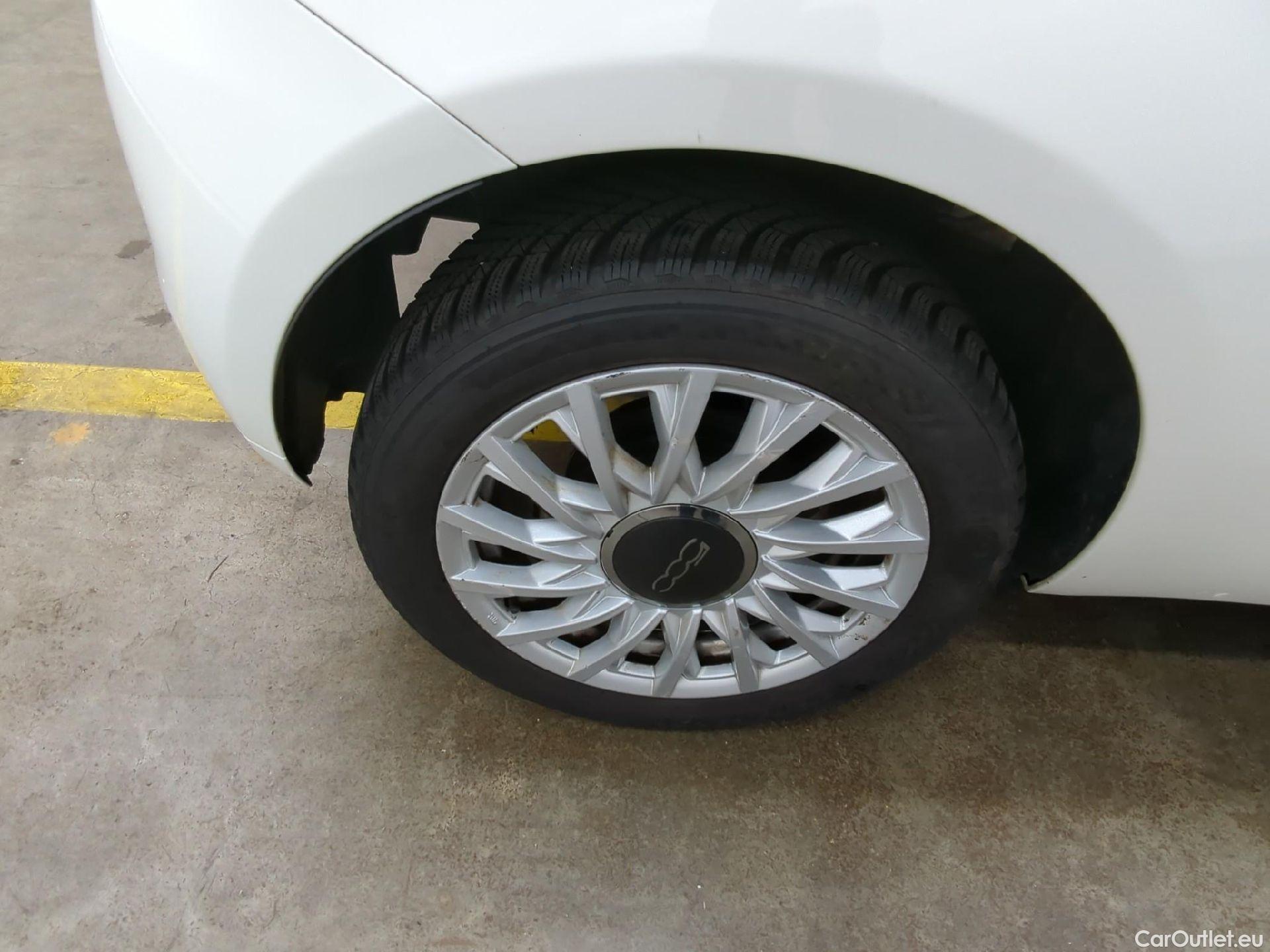  Fiat  500  Berline Lounge 1.2 70CV BVM5 E6dT #10