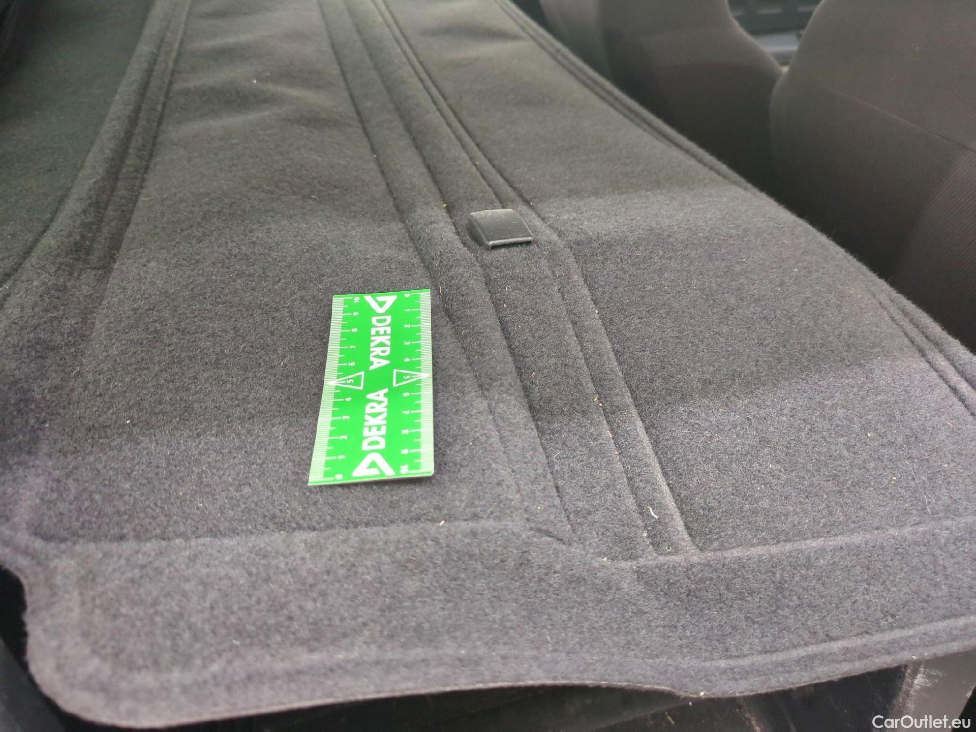  Citroen  C3  Société Feel 1.5 BlueHDI 100CV BVM5 E6dT #33