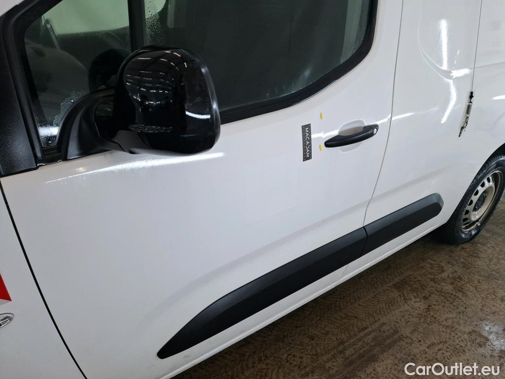  Citroen  Berlingo  Fourgon Club M 1000 1.2 PureTech 130CV BVA8 E6d #14