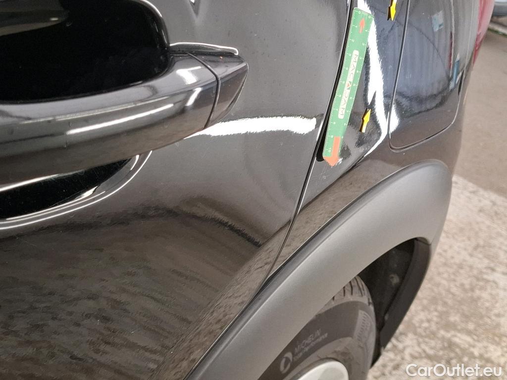  Citroen  C3  Société Feel Nav 1.2 PureTech 80CV BVM5 E6 #4