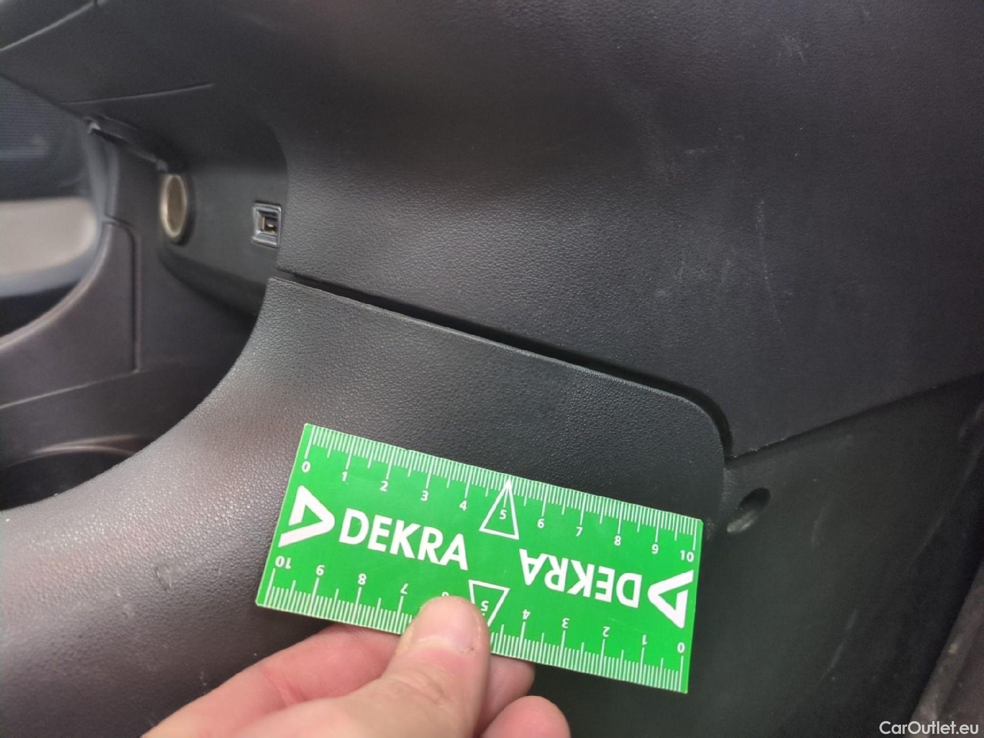  Citroen  C3  Société Feel 1.5 BlueHDI 100CV BVM5 E6dT #39