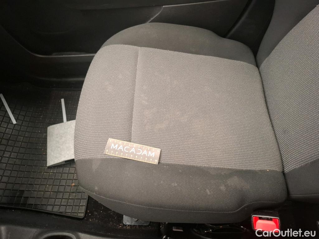  Citroen  Berlingo CITROEN  Van / 2018 / 4P / Fourgonnette Taille M 650kg BlueHDi 130 S&S EAT8 #54