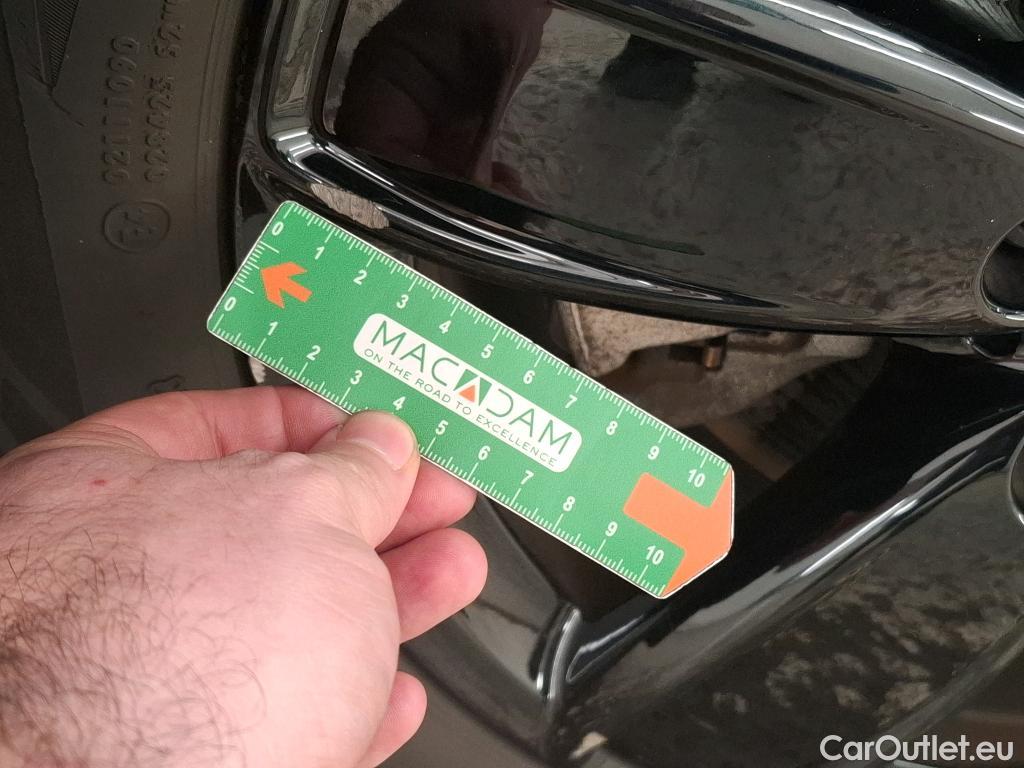  Mini  Countryman MINI  / 2020 / 5P / Crossover Cooper Essential 136 ch BVA7 #4