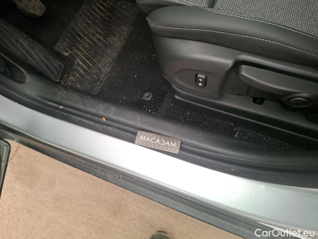  Opel  Crossland  X Business Elegance 1.5 110CV BVM6 E6d #1