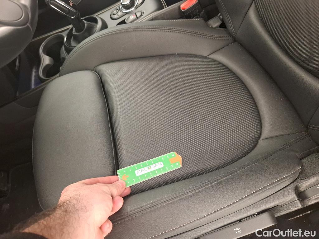  Mini  Countryman MINI  / 2020 / 5P / Crossover Cooper Essential 136 ch BVA7 #16