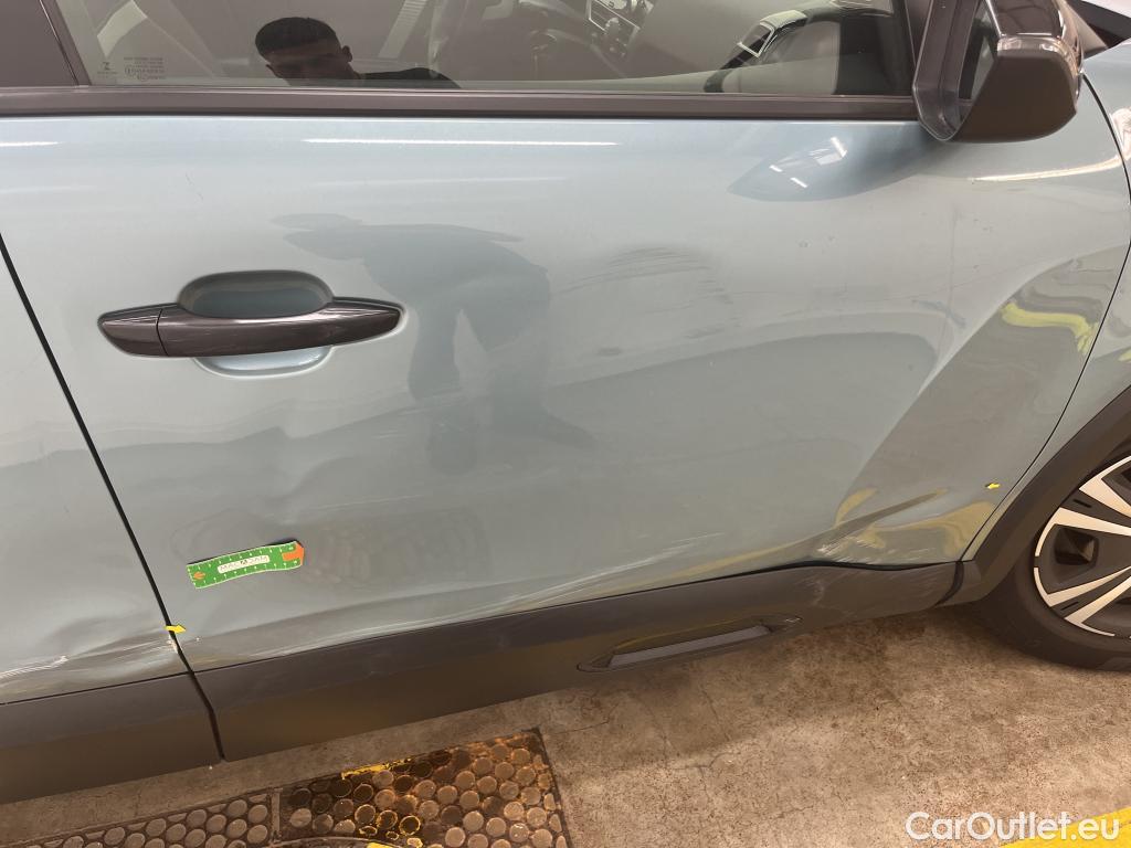  Citroen  C4 CITROEN  / 2020 / 5P / Berline PureTech 100 BVM6 Live Pack Business (Ex F403) #3