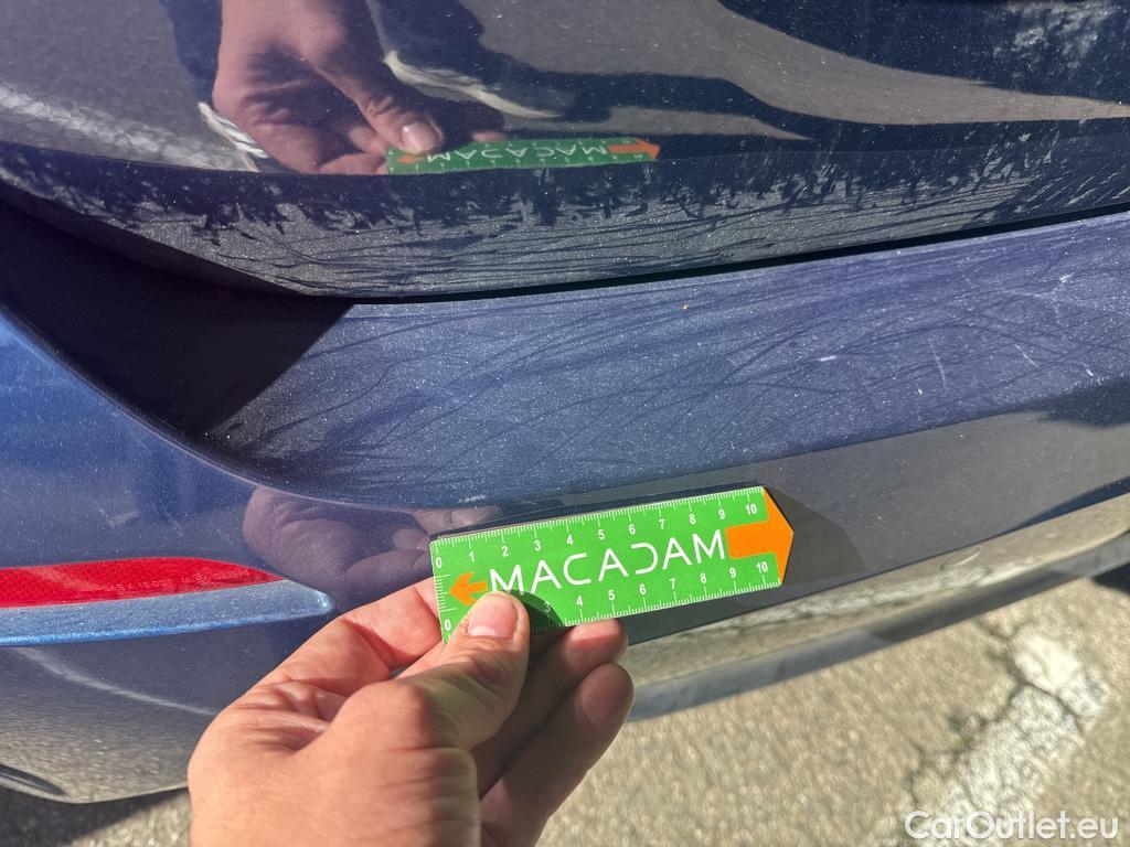  Bmw  Serie 1 Série 1 Berline 116 i Lounge 1.5 110CV BVA7 E6d #44