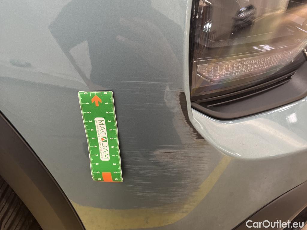  Citroen  C4 CITROEN  / 2020 / 5P / Berline PureTech 100 BVM6 Live Pack Business (Ex F403) #42