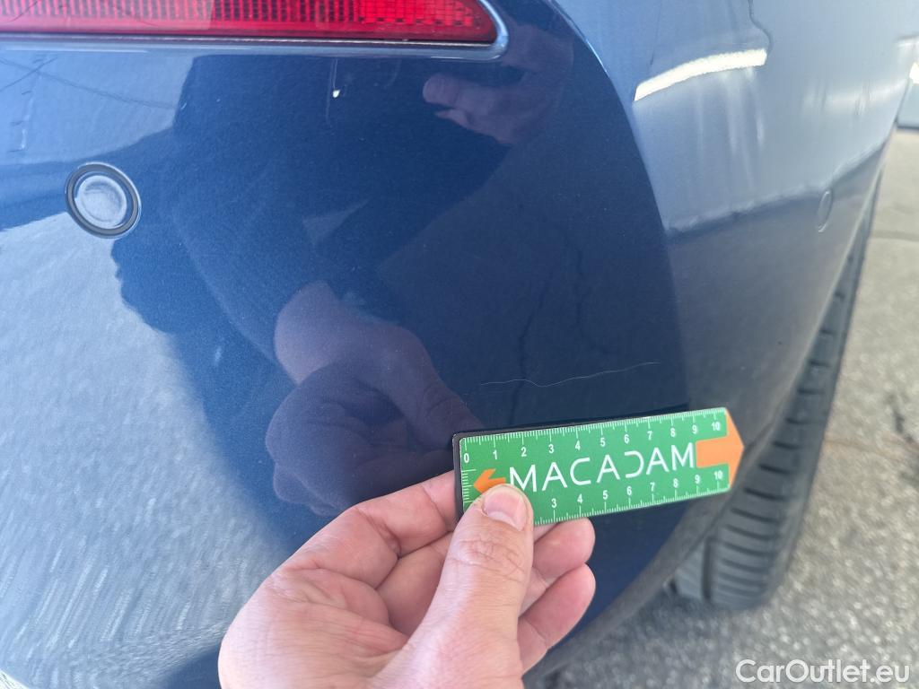  Bmw  Serie 1 Série 1 Berline 116 i Lounge 1.5 110CV BVA7 E6d #45