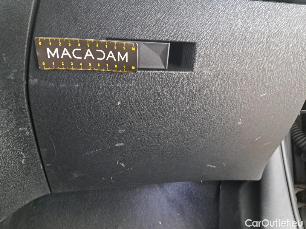  Citroen  DS3 3 Crossback Business 1.2 PureTech 130CV BVA8 E6d #20