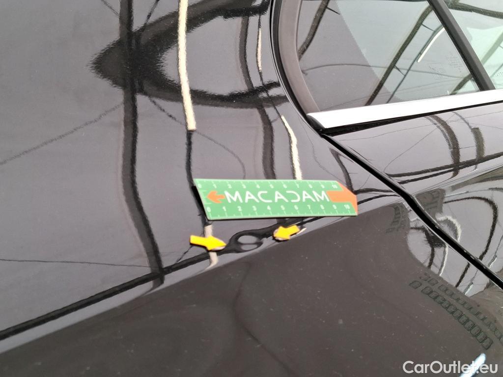  Mercedes  A-Klasse MERCEDES-BENZ Classe A Compact / 2018 / 5P / Berline A 180 d Business Line BVA #24