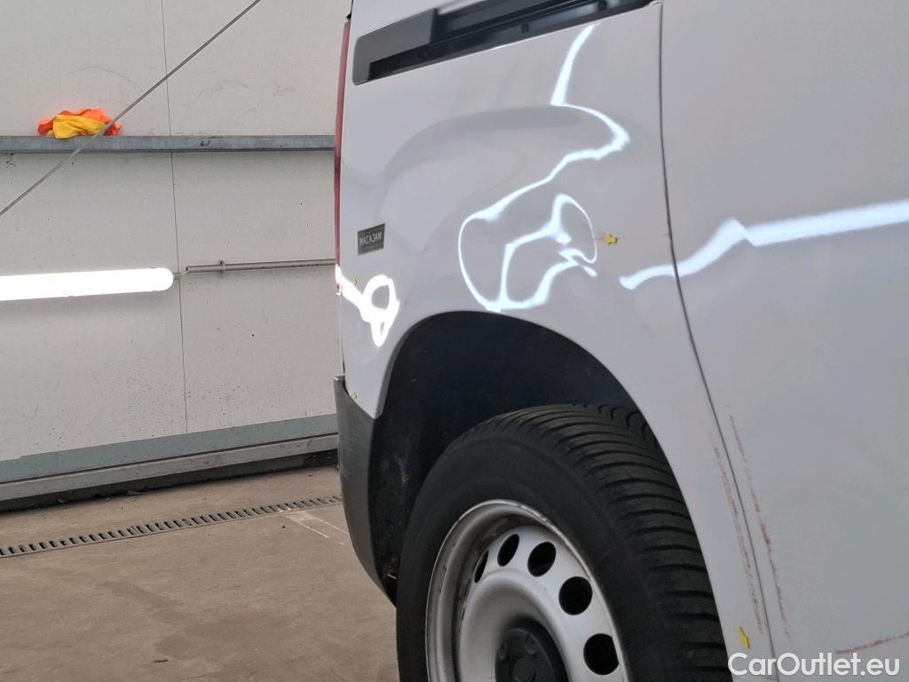  Citroen  Berlingo CITROEN  Van / 2018 / 4P / Fourgonnette Taille M 650kg BlueHDi 130 S&S EAT8 #6